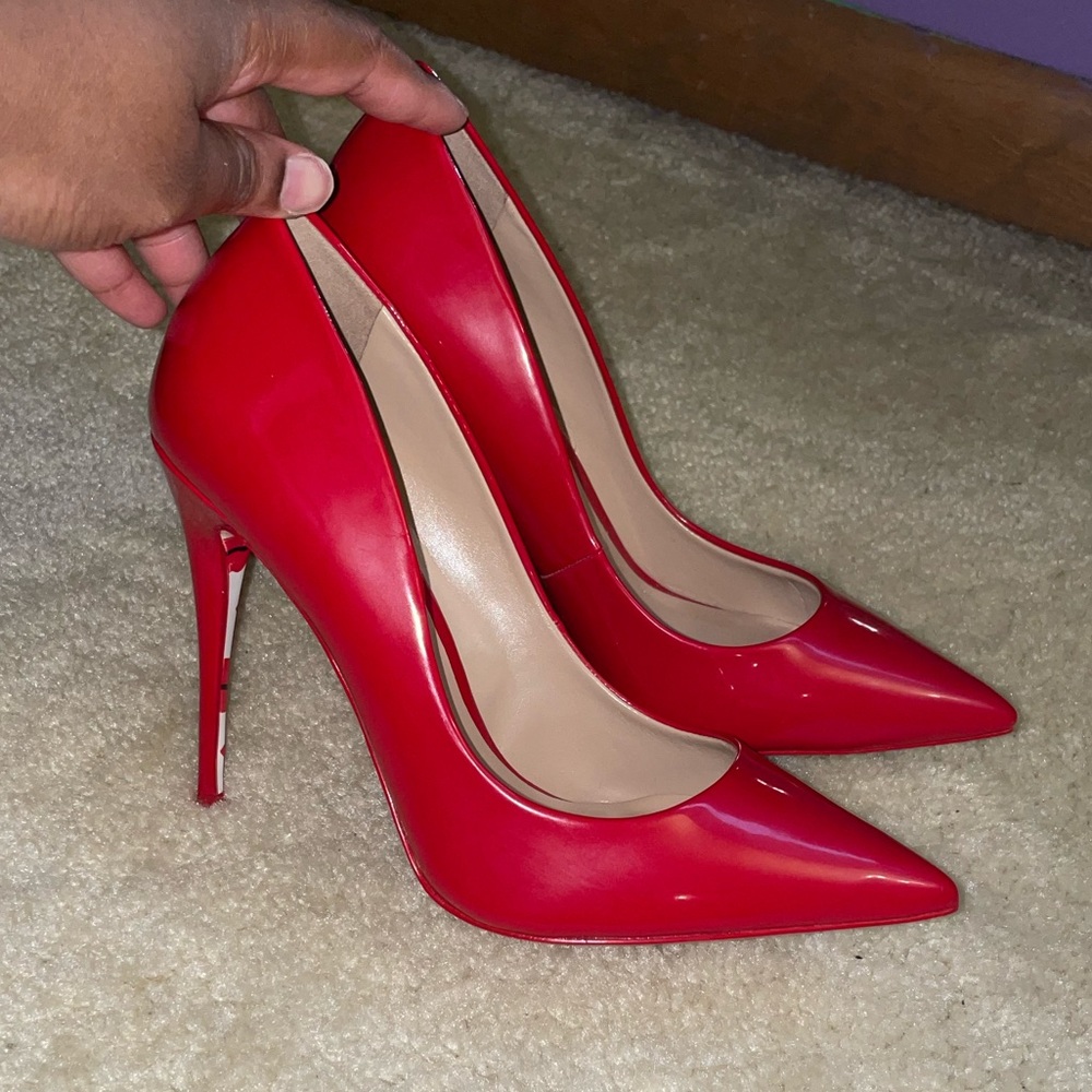Aldo Red Lip Pumps